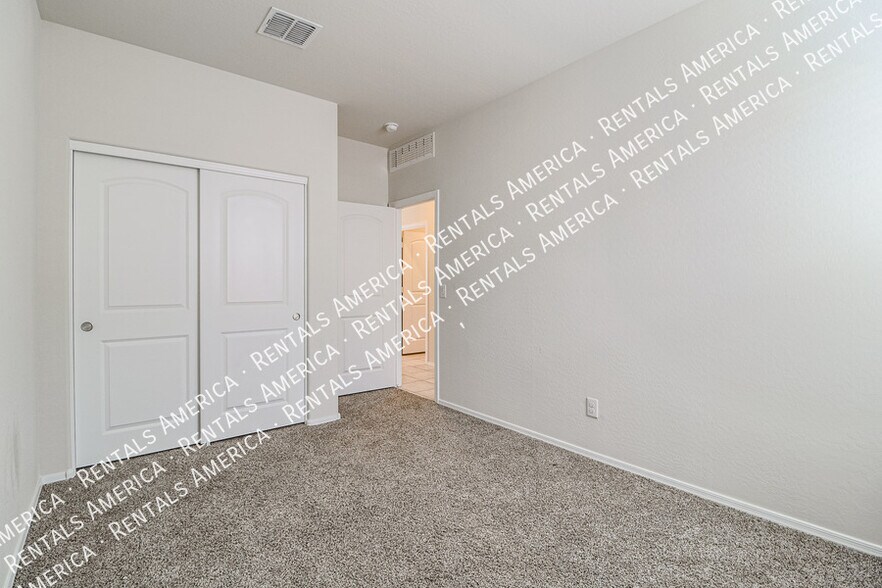 Building Photo - 11323 E Verbina Ln