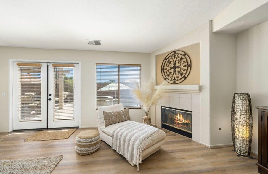 Building Photo - 81397 Avenida Rosada