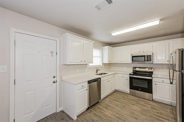 Building Photo - 9 Atlantic Ave