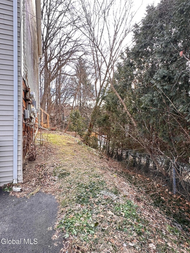 Building Photo - 54 Northern Dr