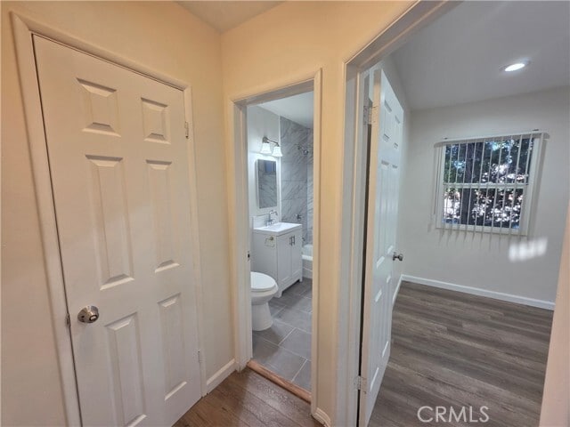 Building Photo - 20609 Hartland St