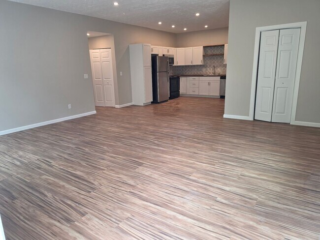 Building Photo - 2891 NY-444