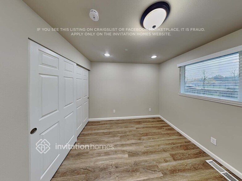 Building Photo - 6110 167th Pl SW