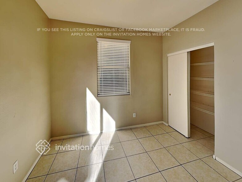 Building Photo - 424 N 66th Ave