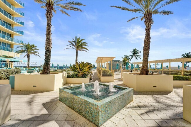 Building Photo - 2501 S Ocean Dr