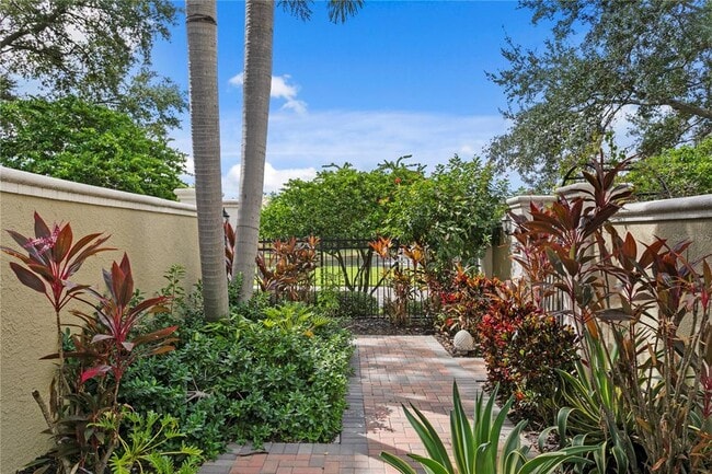 Building Photo - 1427 Harbour Walk Dr