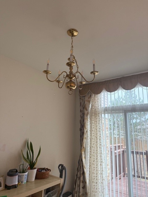 Building Photo - 1298 Leonard Dr