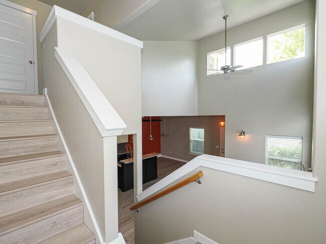 Building Photo - 3794 Lilac Heights Dr