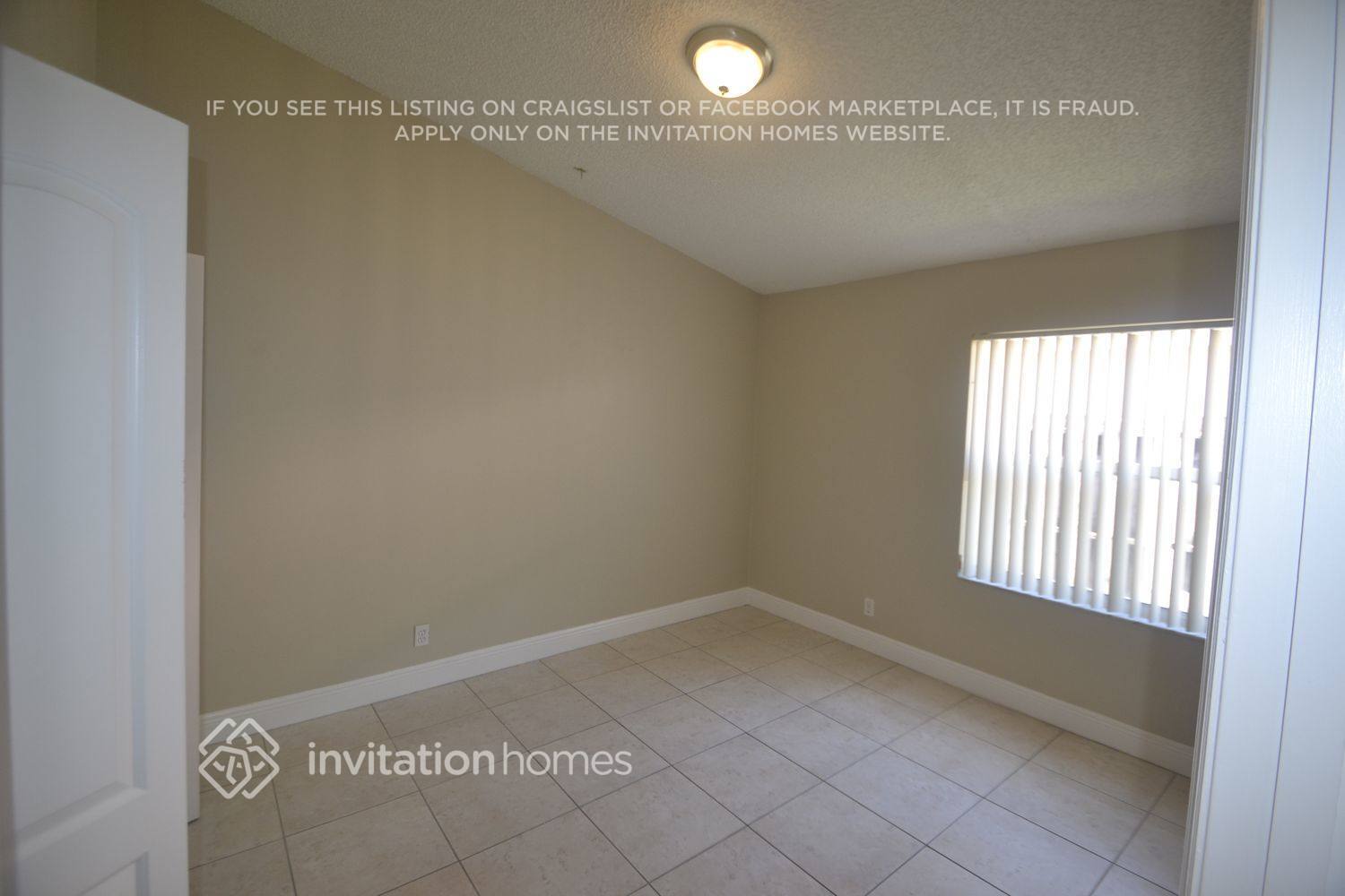 Building Photo - 6249 Island Way