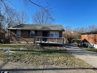 Building Photo - Newly Renovated Just For You! First Month's Rent Free!!