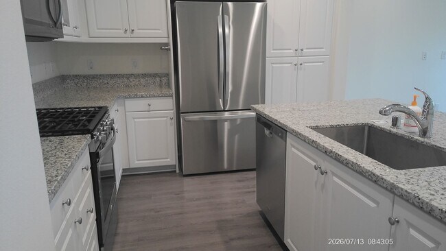Building Photo - 502 Surfbird Ln