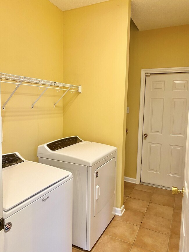 Building Photo - 42 Westminster Pl