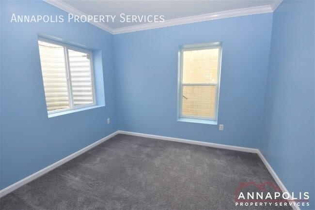 Building Photo - 7946 Monrovia Dr