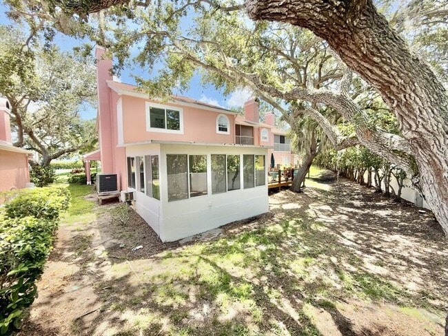 Building Photo - 14530 Alejo Ct