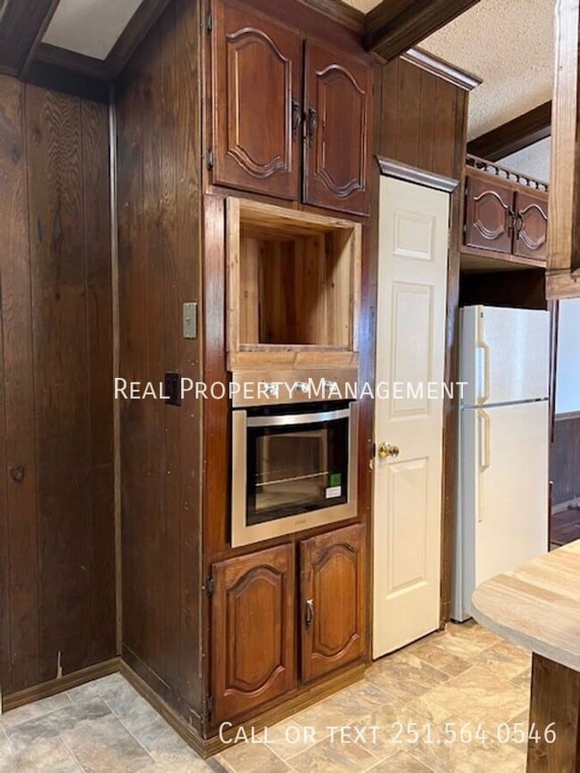 Building Photo - 1701 Bear Fork Rd