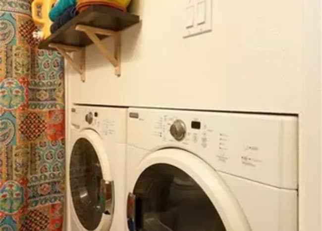 Building Photo - 62 Louise View Dr