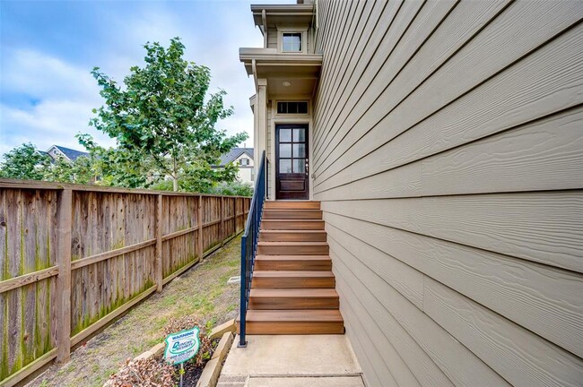 Building Photo - 5554 Sallow Bay Ln