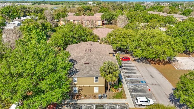 Building Photo - 36106 Lake Chase Blvd