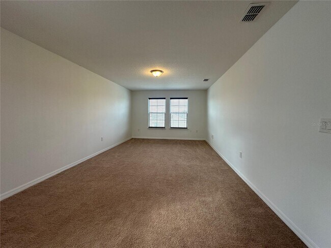 Building Photo - 2445 Beacon Landing Cir