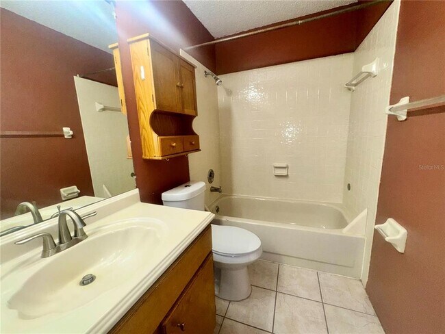 Building Photo - 1605 Shady Ridge Ct