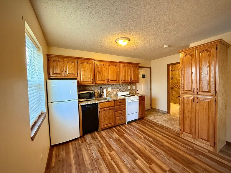 1 Bedroom Unfinished Unit! - Sanibel Executive Suites