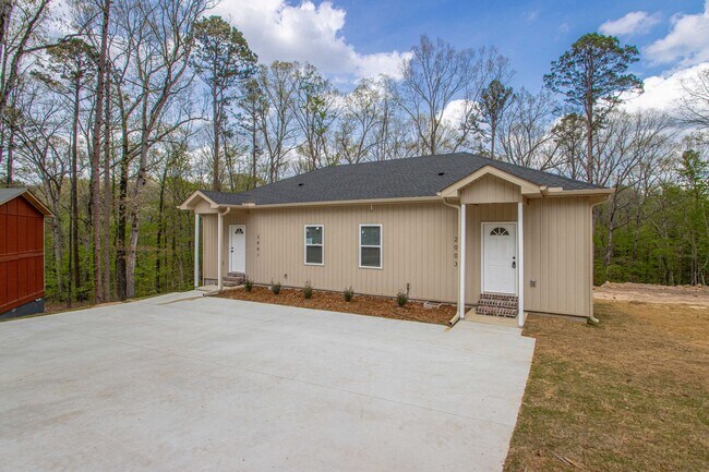 Building Photo - 2001-2003 Scotty Ct