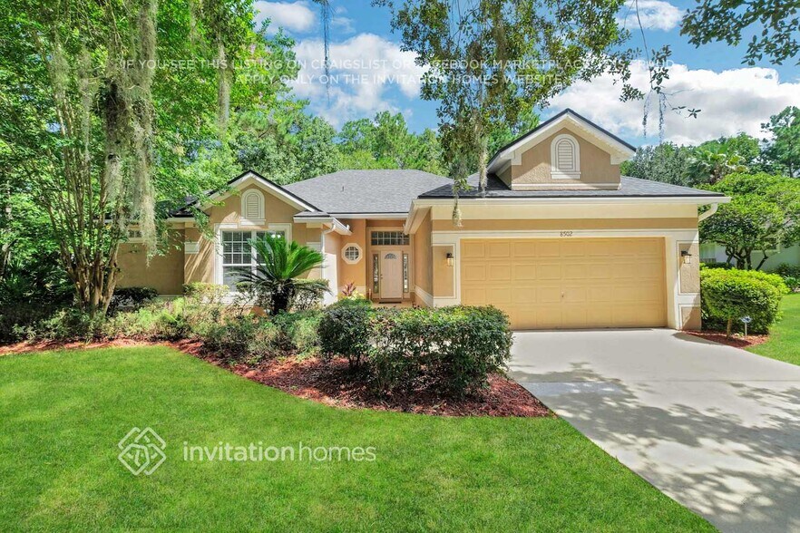 Primary Photo - 8502 Glenbury Ct N