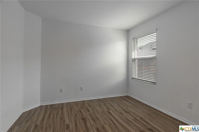 Building Photo - 336 Golden Grove Pkwy