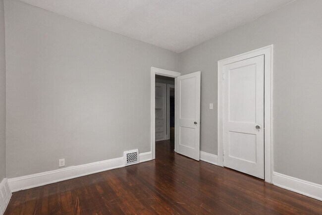 Building Photo - 2657 Idlewood Rd