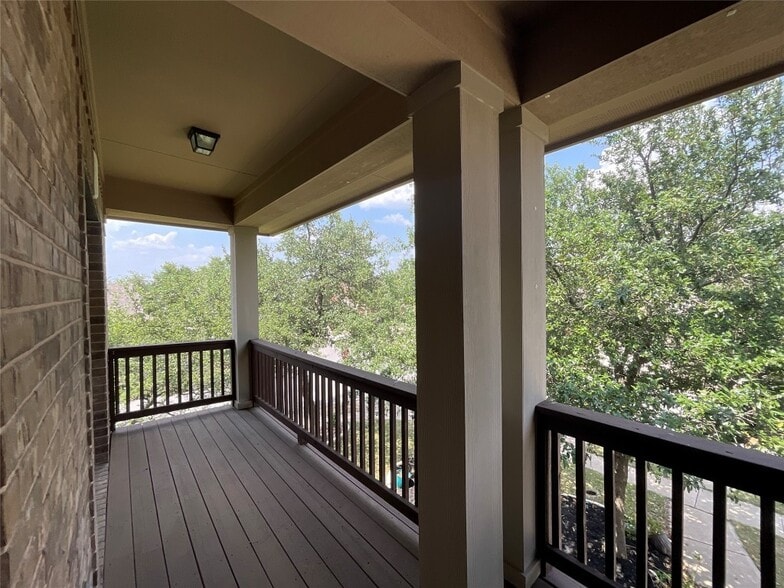 Balcony - 2807 Prosperity