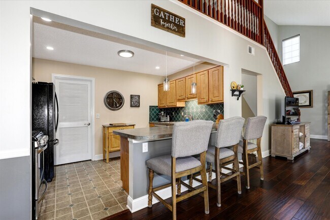 Building Photo - 16 Juneau Ct