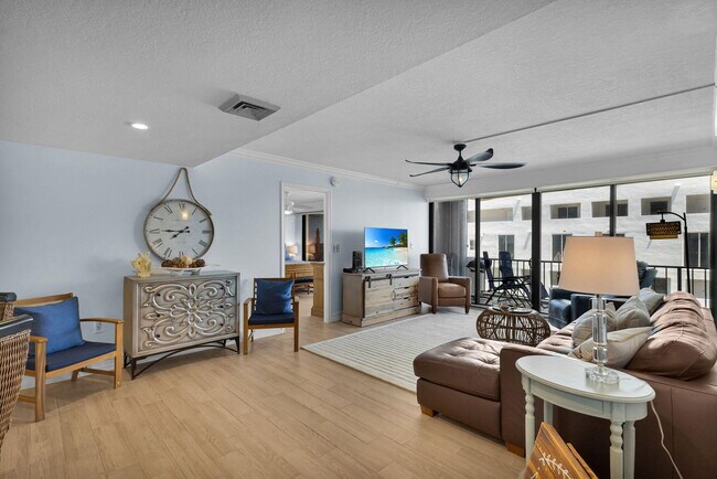 Building Photo - 4200 N Ocean Dr
