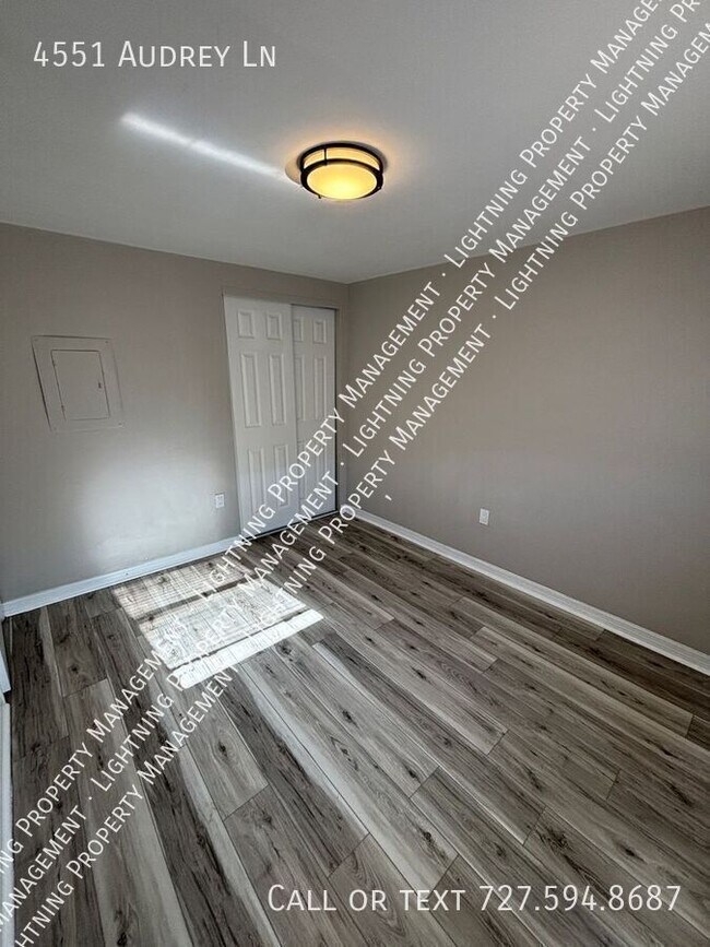 Building Photo - 4551 Audrey Ln