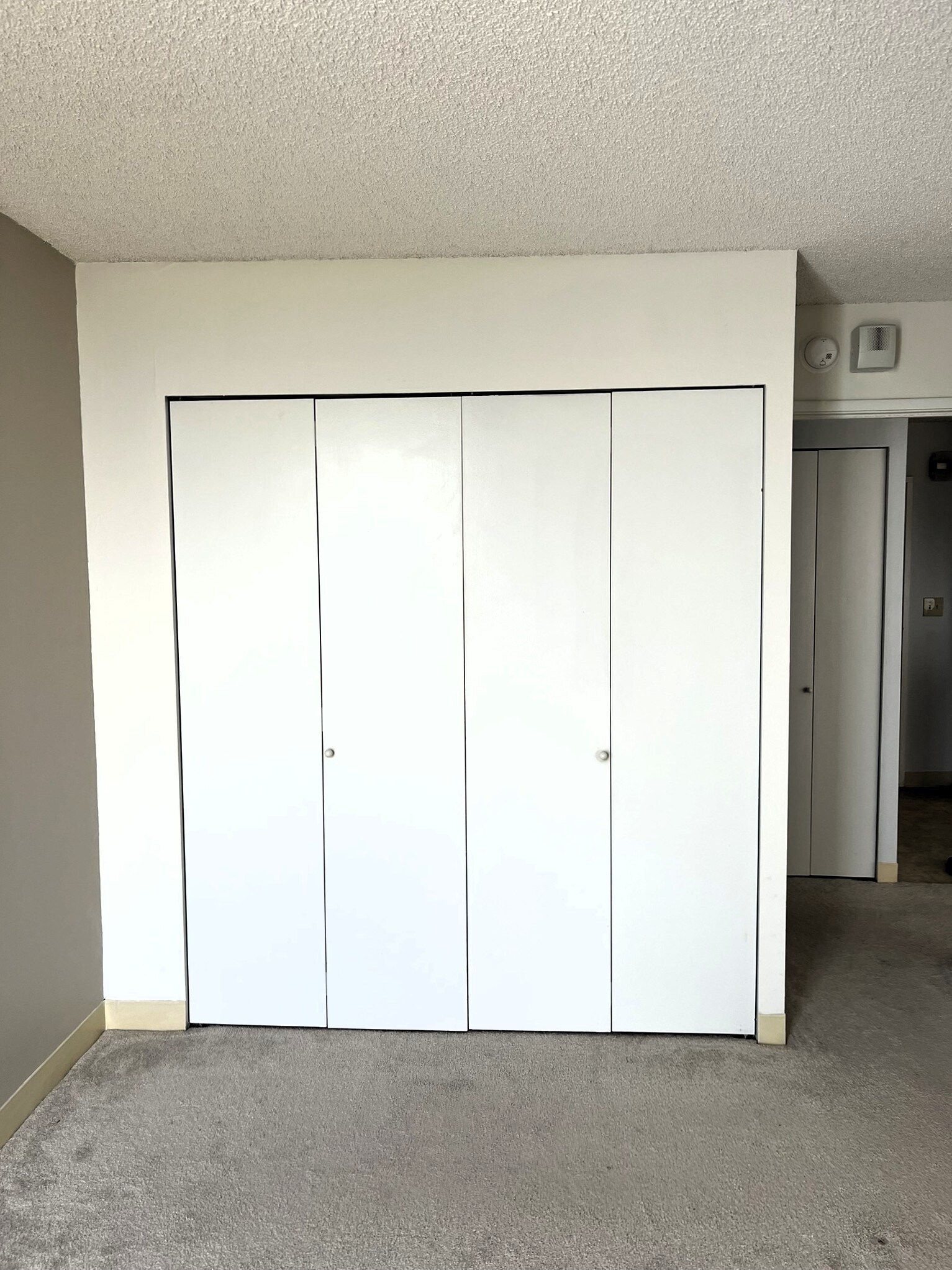 Bedroom - Closet - 3045 Ala Napuaa Pl