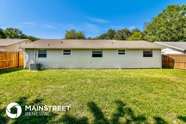Building Photo - 6412 Pueblo Ave
