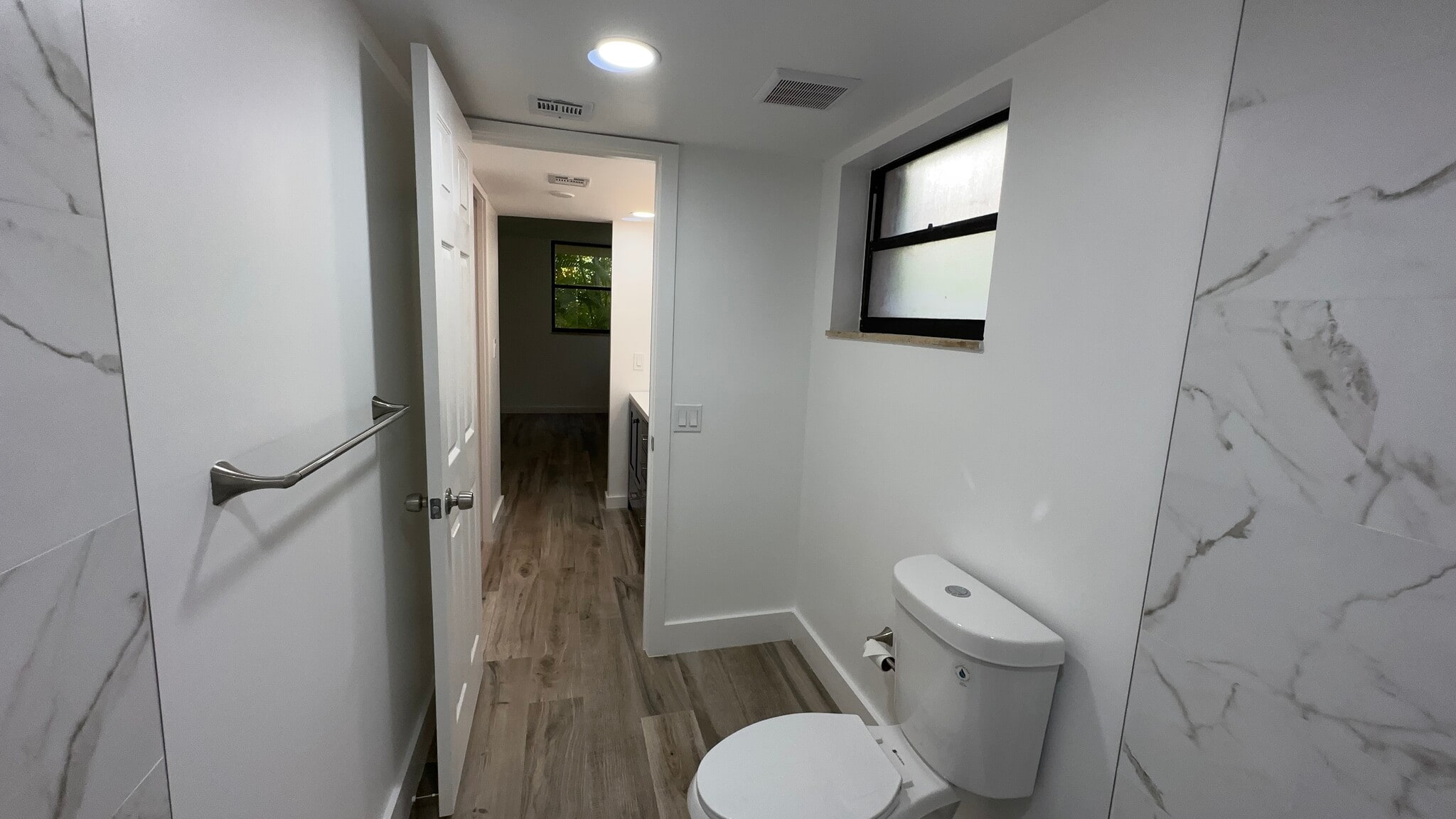 Building Photo - 101 Ocean Lane Dr