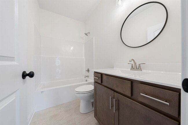 Building Photo - 822 Sheldrake Ln