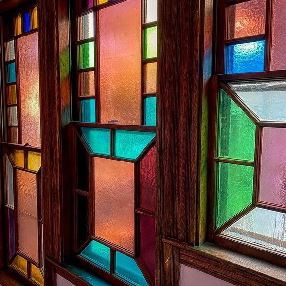 Common Area-Stained Glass Feature - 16 Eames St