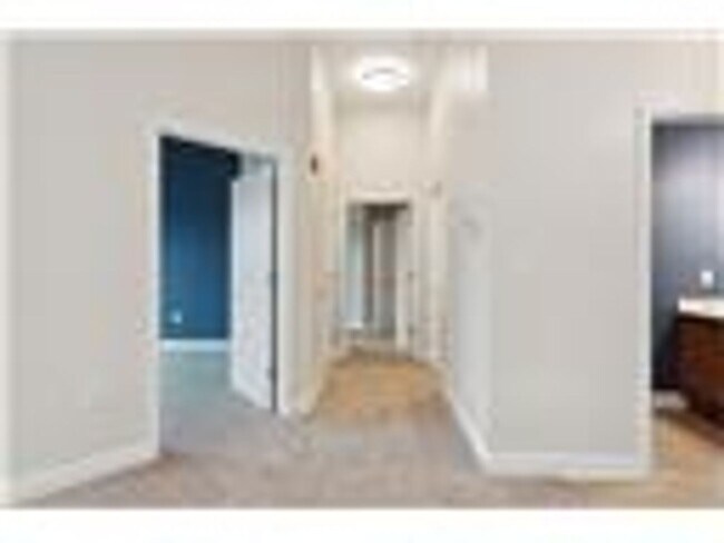 Building Photo - Call Ingrid Bayne at (757)873-6851