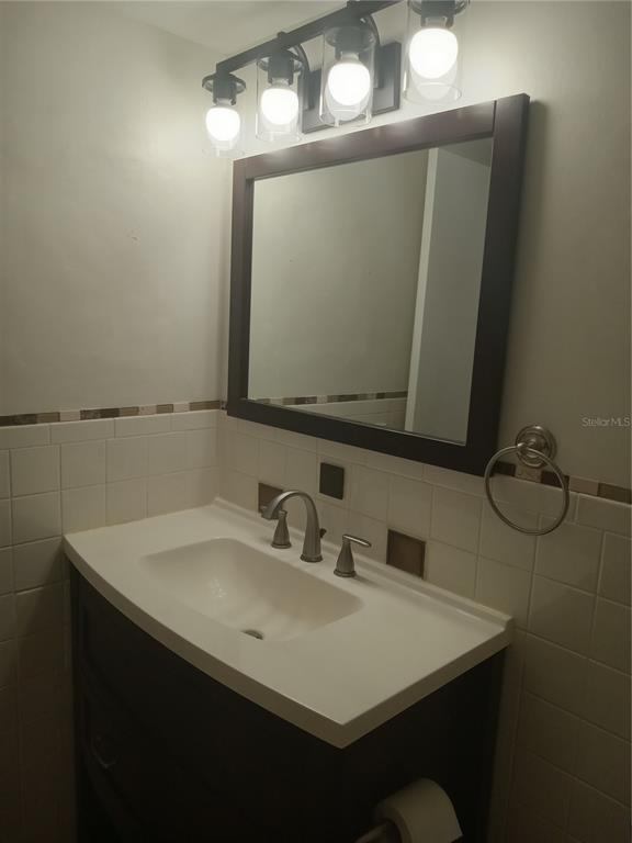 Building Photo - 2331 Finlandia Ln