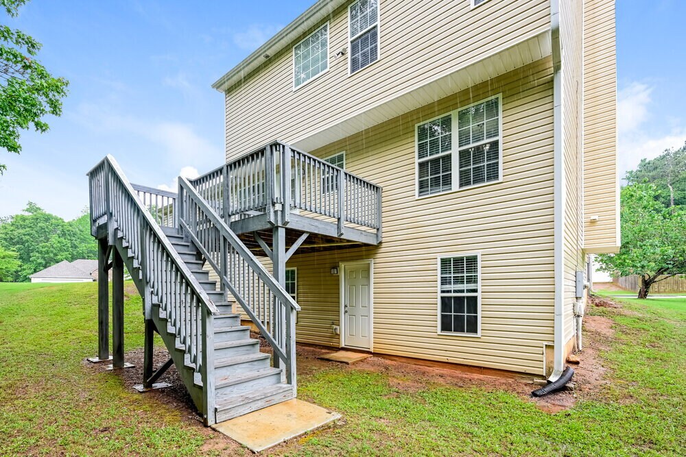 Building Photo - 10 Dearing Cove