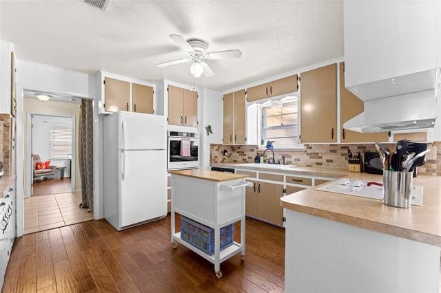 Building Photo - 4817 Trena St