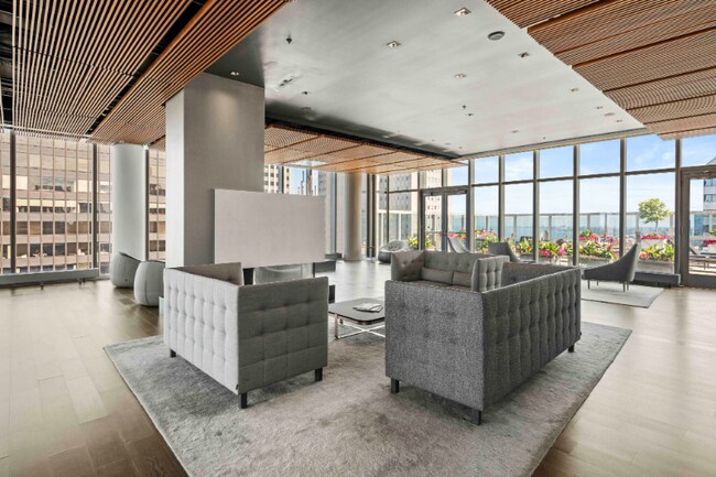 Building Photo - 174 N Michigan Ave