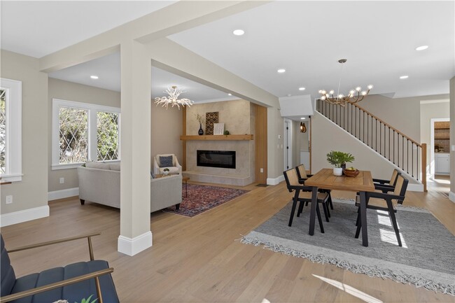 Building Photo - 90 Stoneleigh Ct