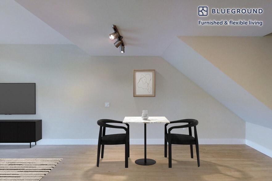 Building Photo - 899 Morrison Park Dr