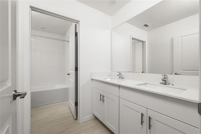 Building Photo - 11517 Radiant Shr Lp