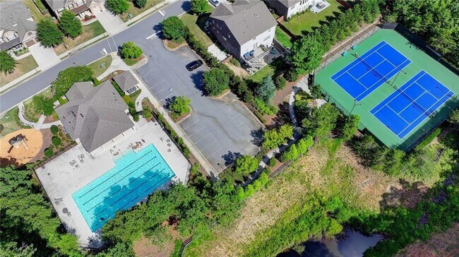 Building Photo - 2205 Copperfield Dr