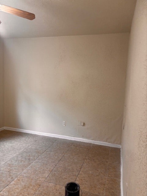 Building Photo - 12413 Wellington Park Dr