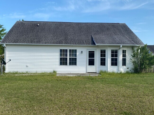 Building Photo - COMING SOON! North Chase Community! 3 BR/ 2 Bath/ 2 Car garage! Fenced back yard!