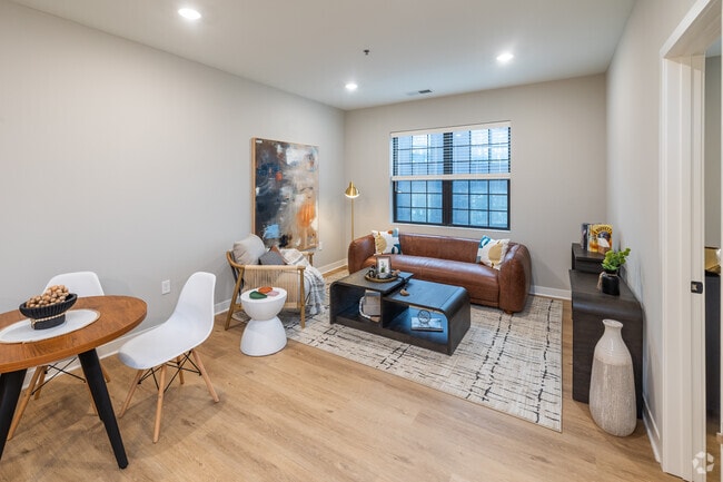 Interior Photo - The Elex - B